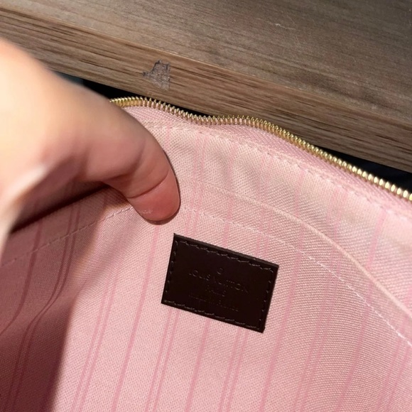 Louis Vuitton Pochette - Picture 5 of 5